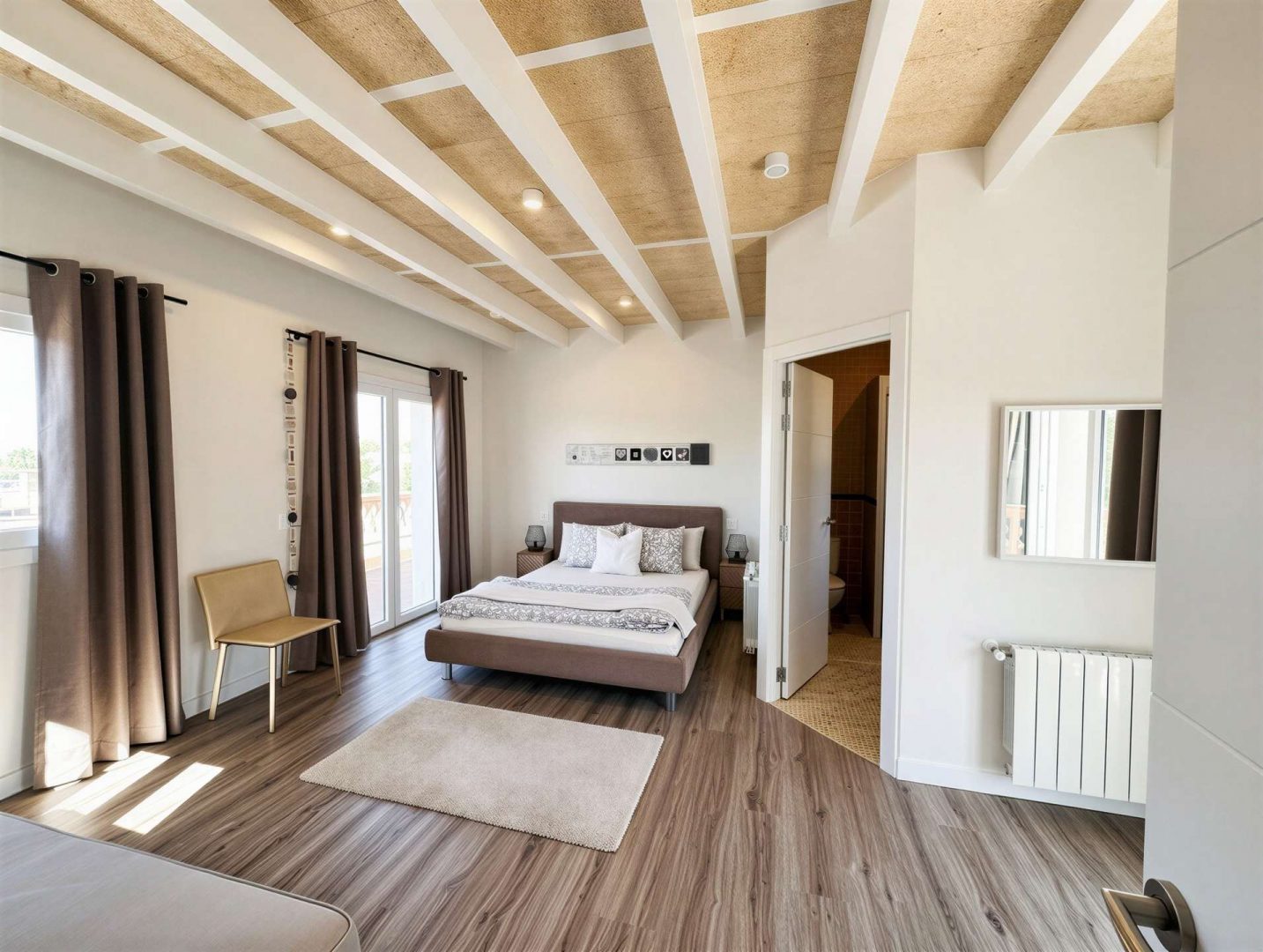 Master Suite with En-Suite Bathroom
