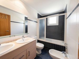 Modern Bathroom with Shower