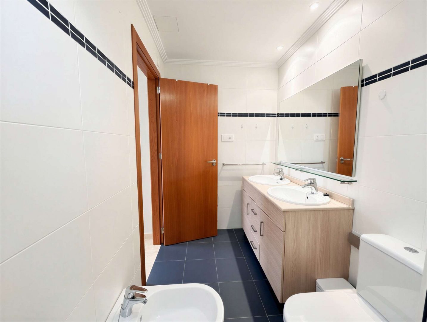 Modern Bathroom with Shower