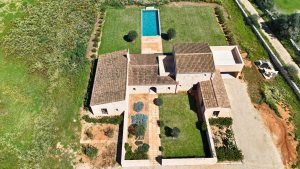 An Exceptional Country Estate