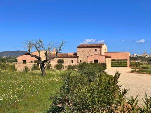 An Exceptional Country Estate