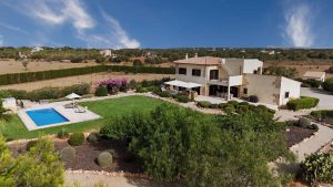 An Exceptional Country Estate