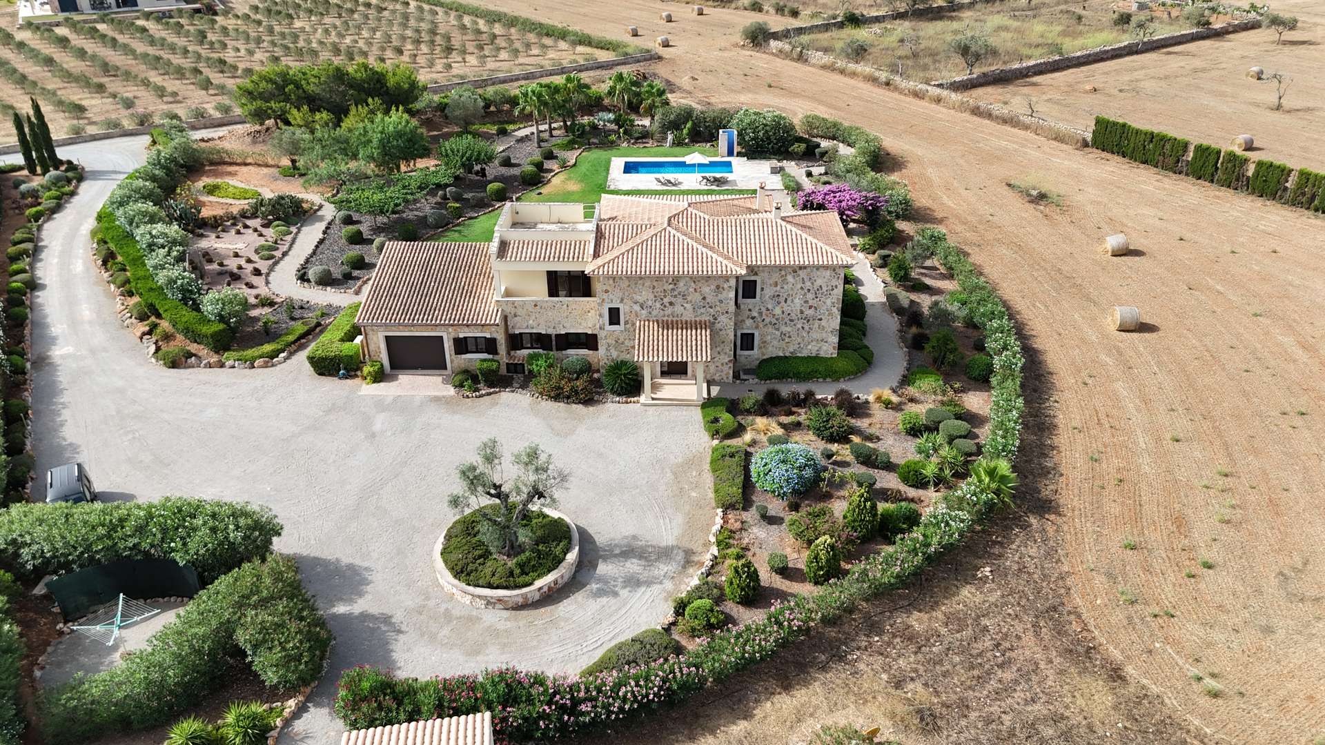 An Exceptional Country Estate