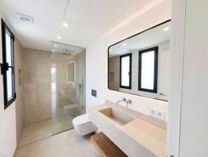 Primary bedroom with en-suite bathroom