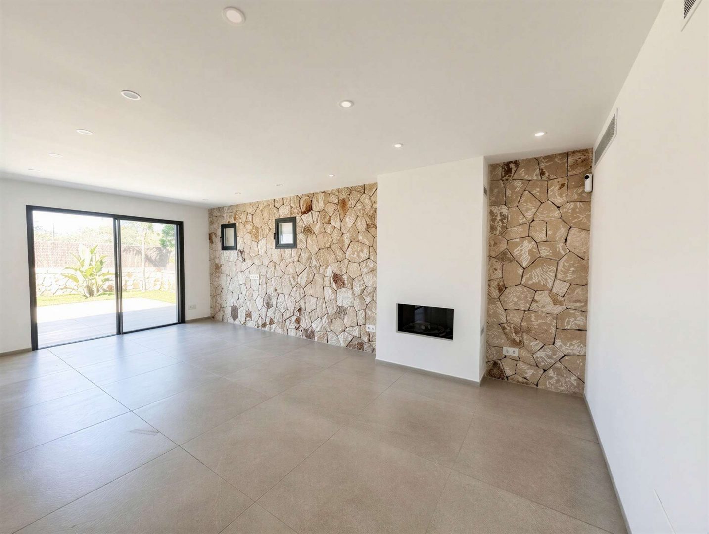 Bright living and dining area
