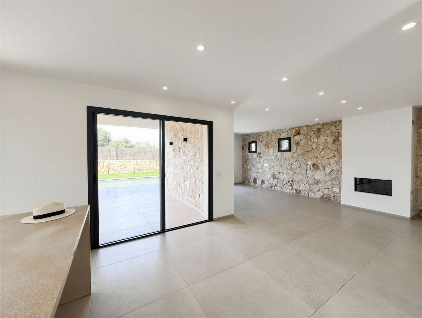 Bright living and dining area