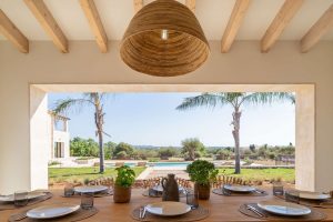 Outdoor Dining, Beautifully Designed