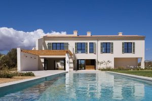 Refined architecture in a privileged setting