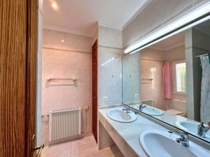 Elegant Bathroom