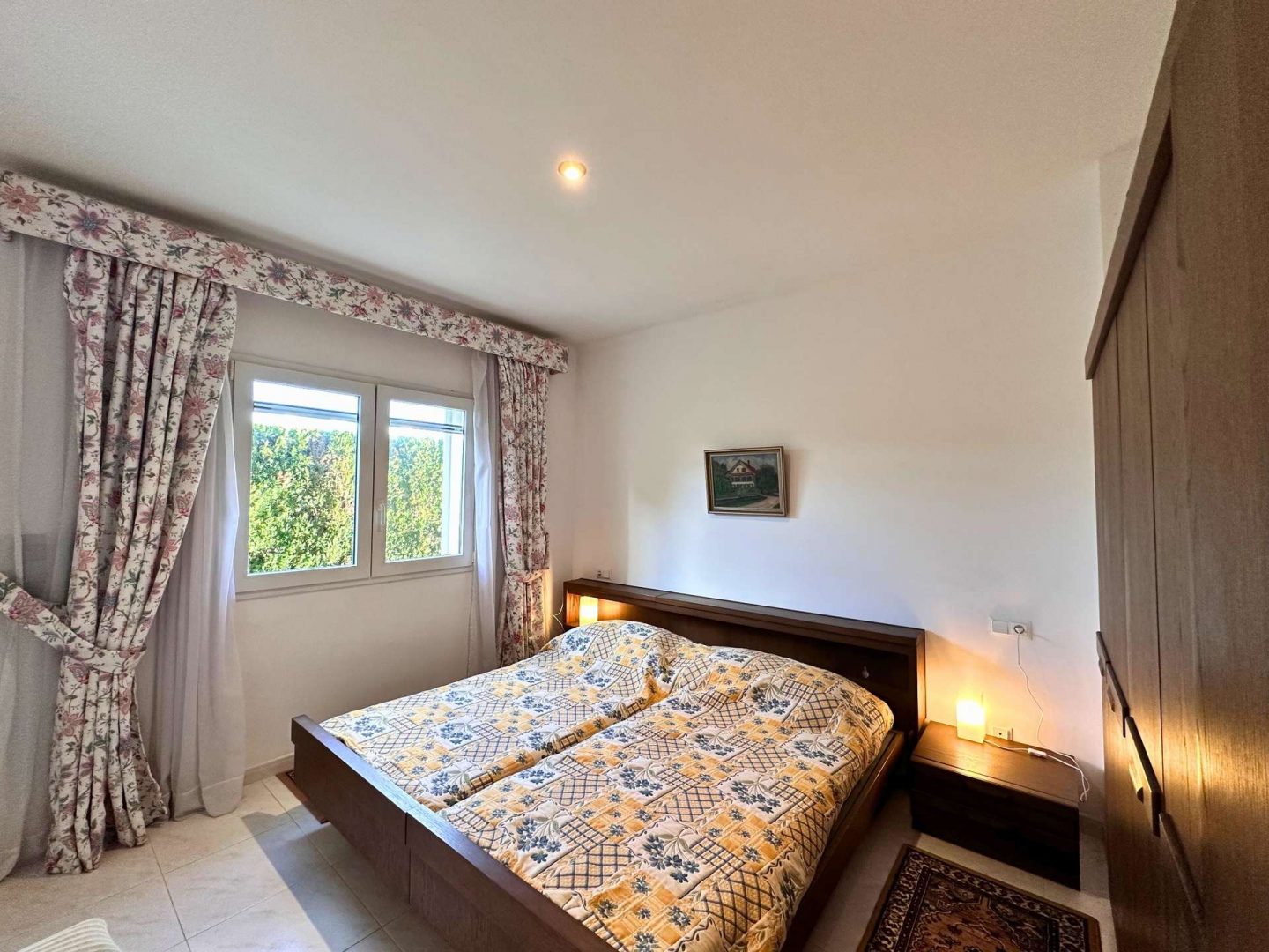 Elegant Bedroom