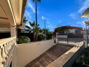 Private Garage Access
