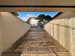 Private Garage Access