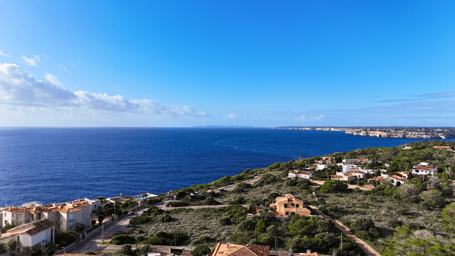 Endless Views, Moments from the Sea