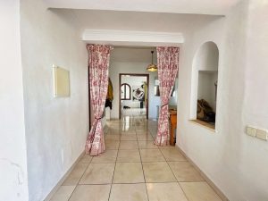 Flexible Interior with Endless Design Possibilities