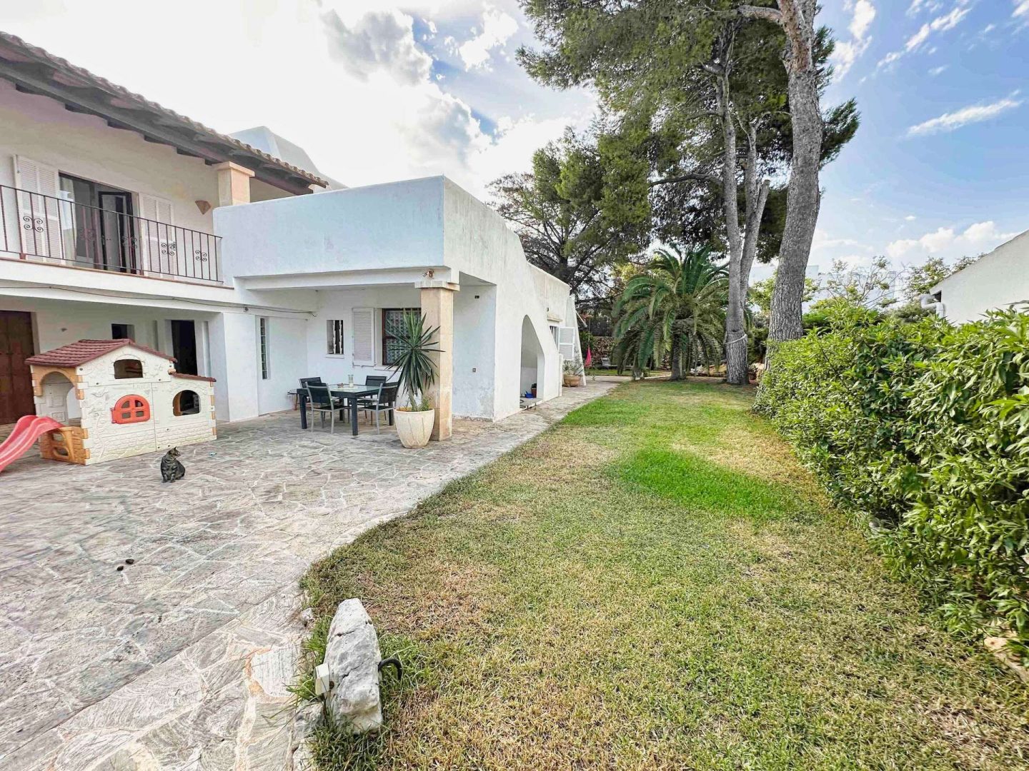 Mallorcan Exterior