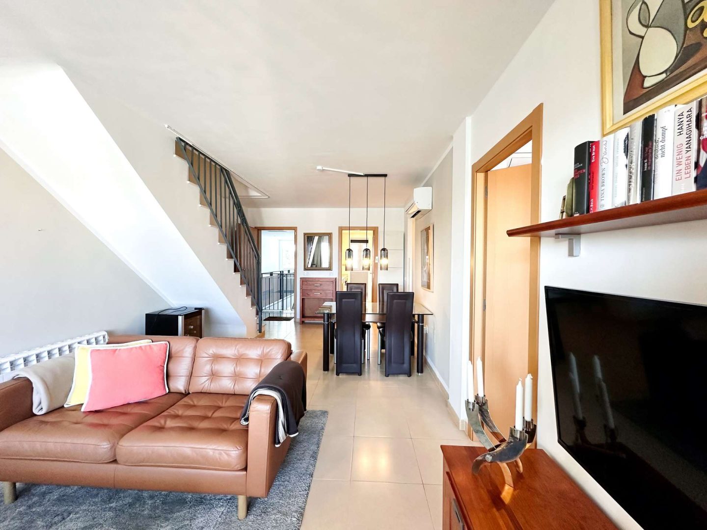 Light-filled living with a sense of space.