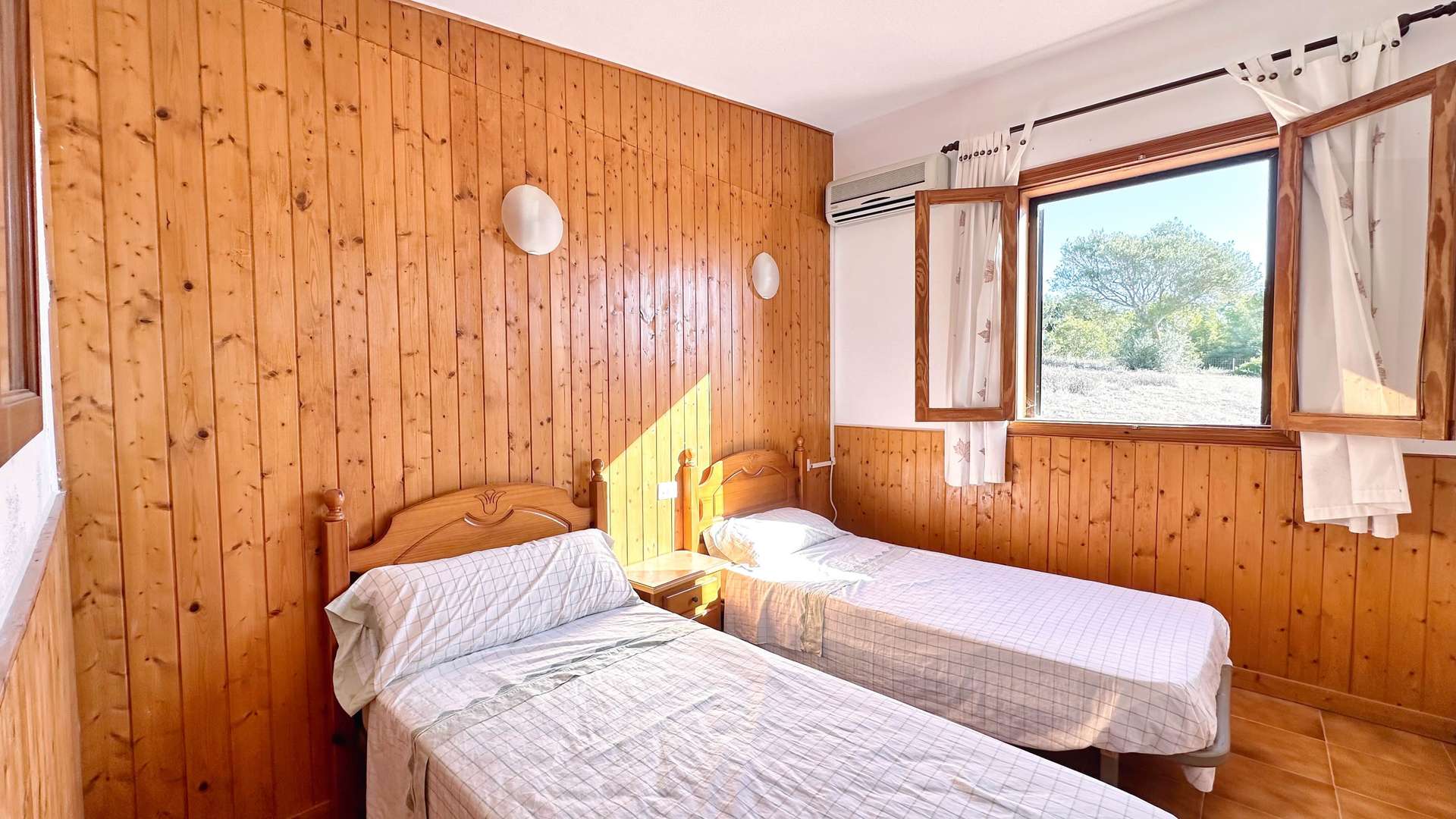 Traditional charm with development potential